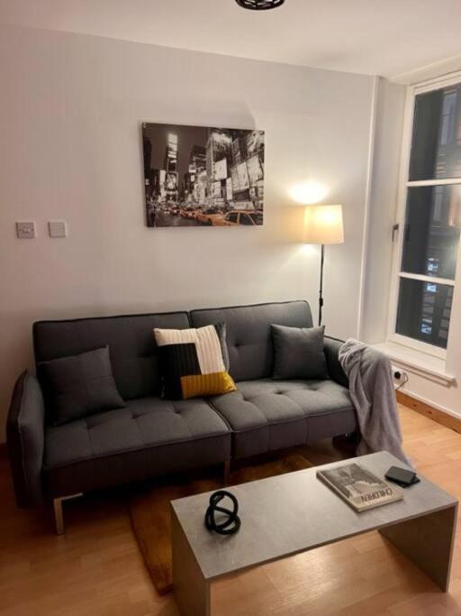 גלאזגו Trendy One Bedroom Apartment מראה חיצוני תמונה